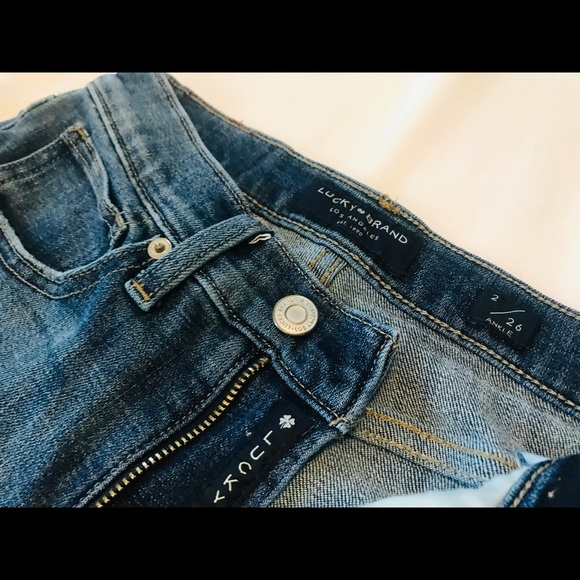 ☘️☘️LUCKY BRAND JEANS - MID RISE AVA SKINNY☘️☘️ - Picture 7 of 7